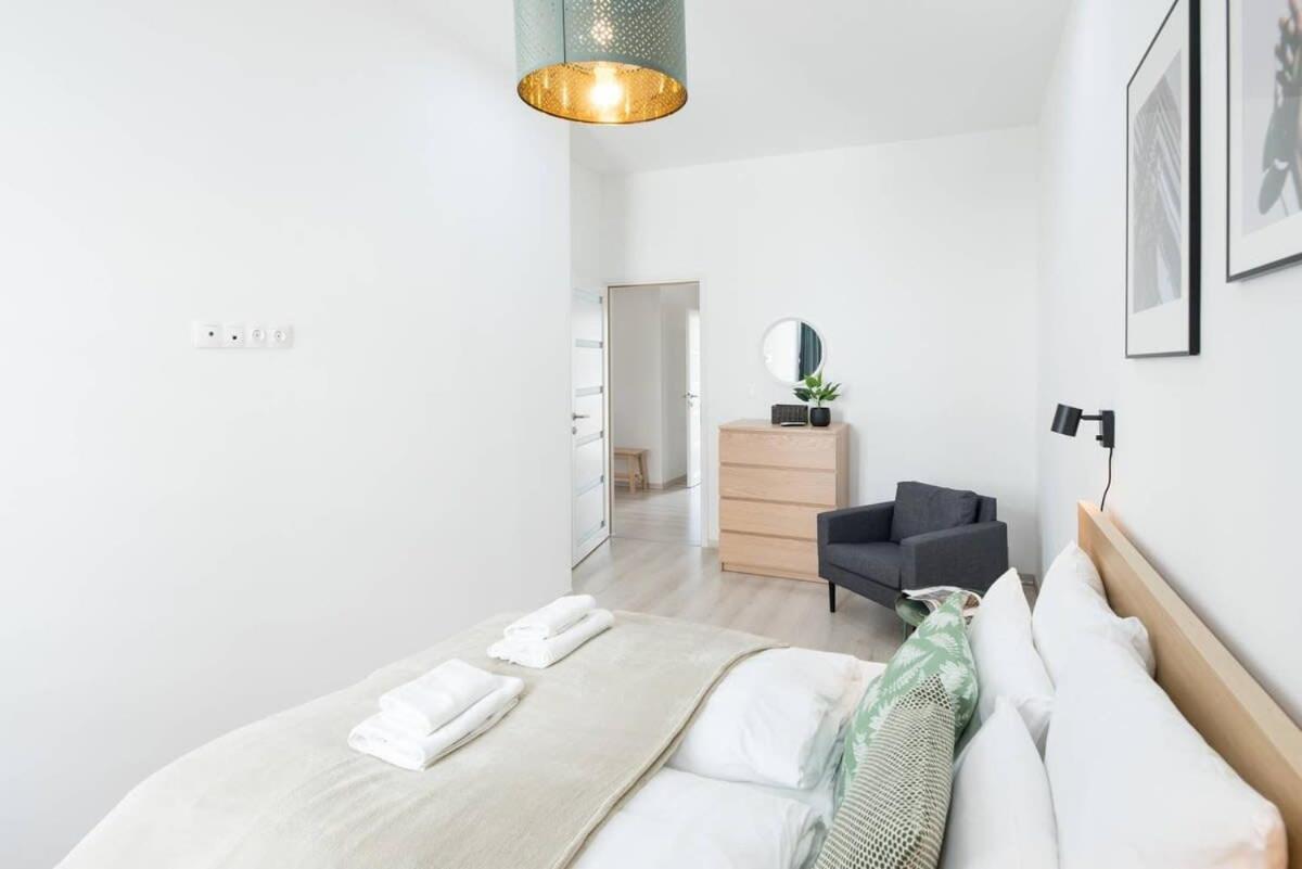 Trendy Central Apartment At Castle Budapest Esterno foto